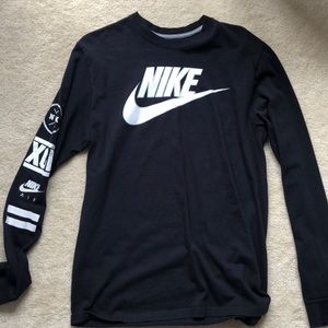 Black Nike long sleeve size Large